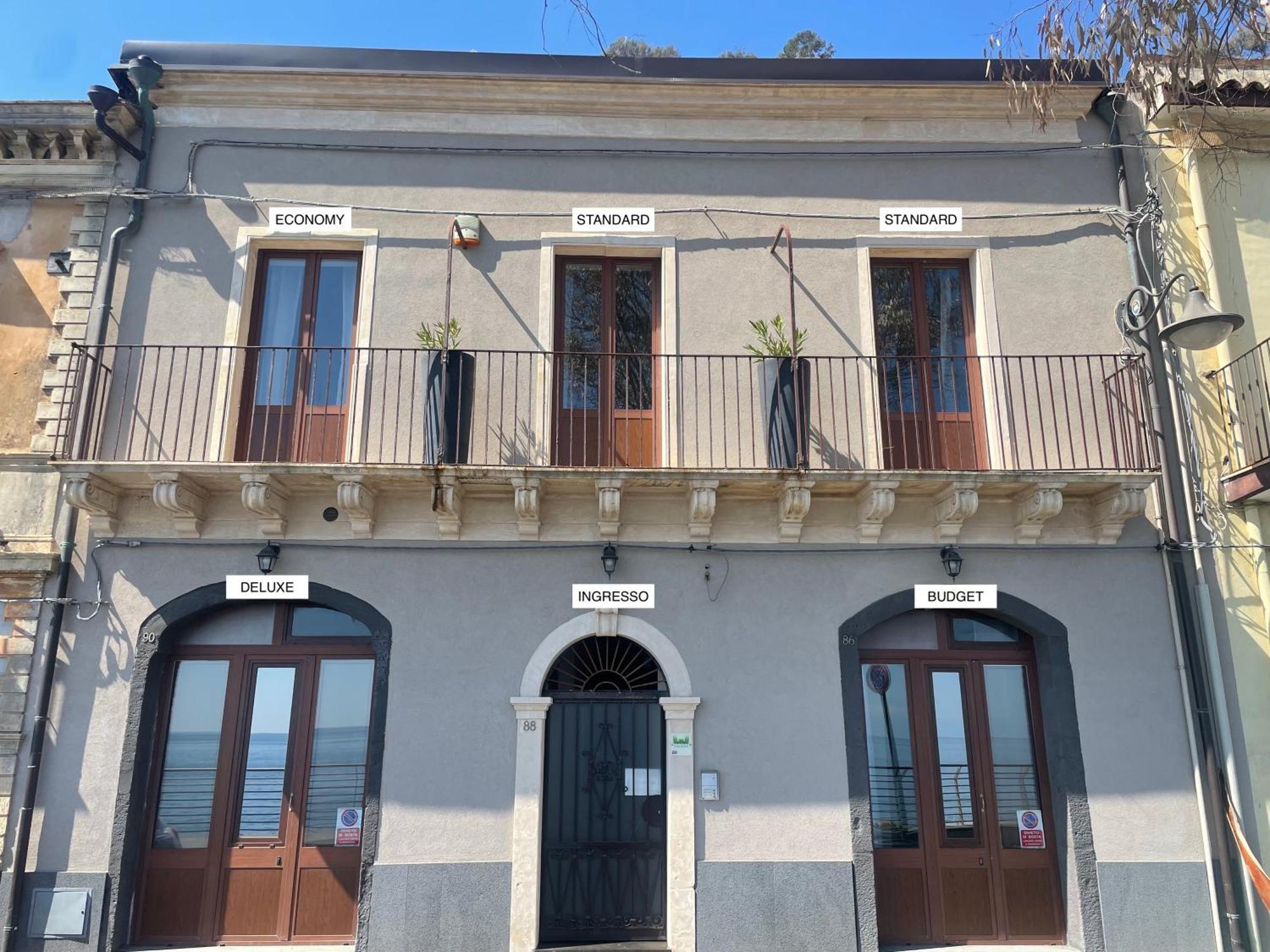 Casa Scala Hotel Acireale Exterior photo